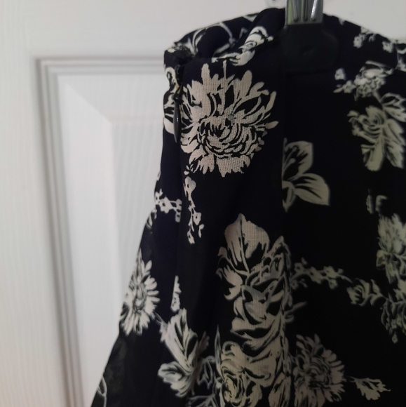 Vintage Liz Claiborne Floral Print Flowy Skirt - Picture 5 of 8